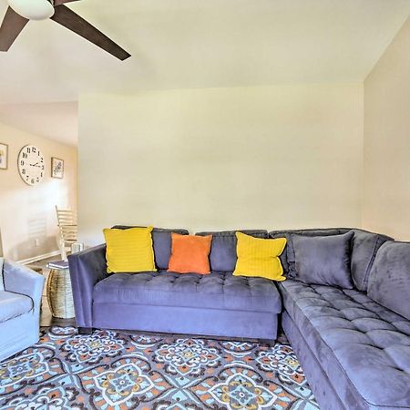 Peaceful Beaufort Home With Front Porch And Grill Екстериор снимка